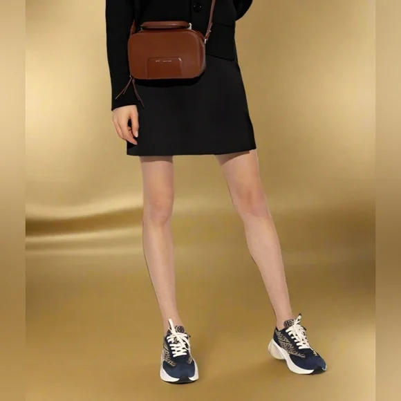 🔥🔥Authentic Tory Burch T Monogram Good Luck Sneakers M Navy Blue Monogram Size11 - Picture 5 of 13